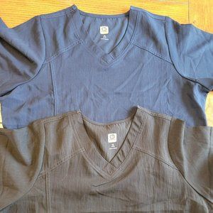 WonderWink Scrub top nurse 4 stretch V neck LOT OF 2:  1X Blue, 1X black  NWOT